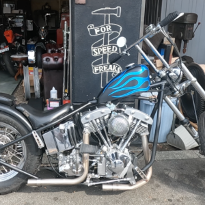 今度の輸入車両は中々良いぞ！ - ショベルヘッドに乗ろう！