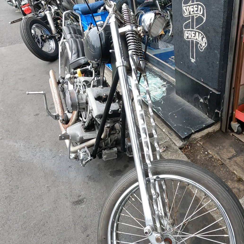1976 Rigid frame "Suvivor" Chopper